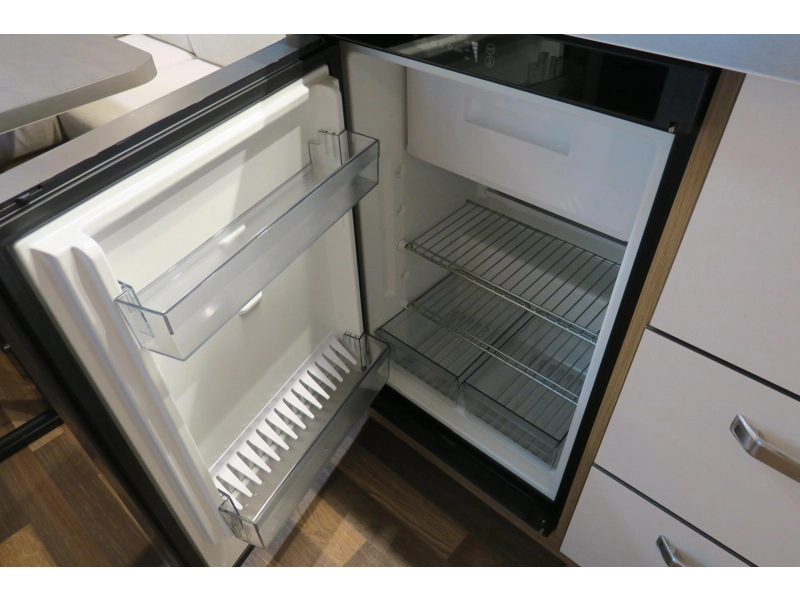 Weinsberg CaraOne Edition HOT 450 FU MOVER+VOORTENT+FIETSENDR.  foto: 11