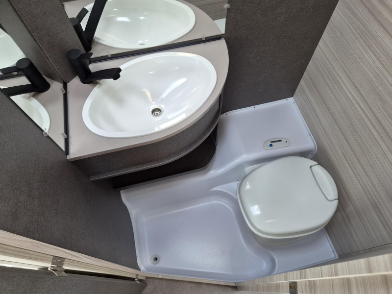 Dethleffs C'Joy 460 LE - Enkele bedden -  foto: 18