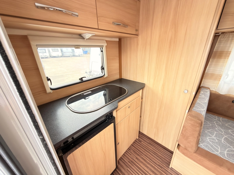Sunlight Njoy 42 D +mover+voortent+Fietsdrag  foto: 5
