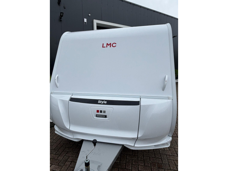 LMC Style 490 K model 2027, stapelbed 