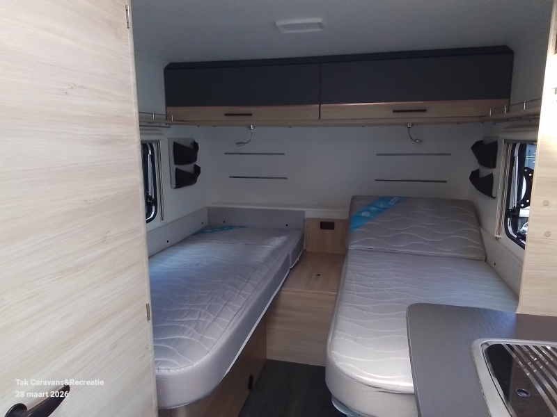 Caravelair Antares Titanium 450 Aparte bedden  foto: 2