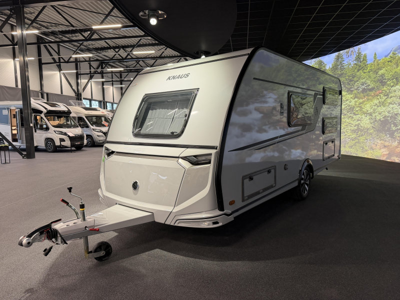 Knaus Sudwind Black Selection 500 QDK stapelbed / dwarsbed  foto: 5