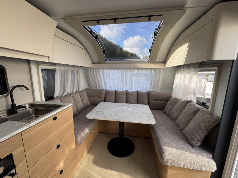 Adria Adora 613 UT Alde verwarming 